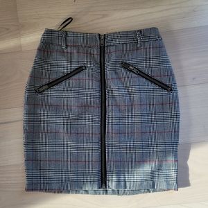 NWOT Plaid Punk Zip Up Pencil Skirt XS